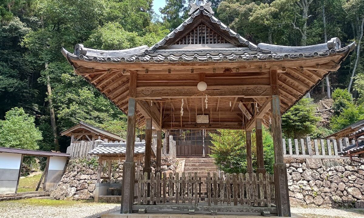 都津小别神社（京都府南丹市）