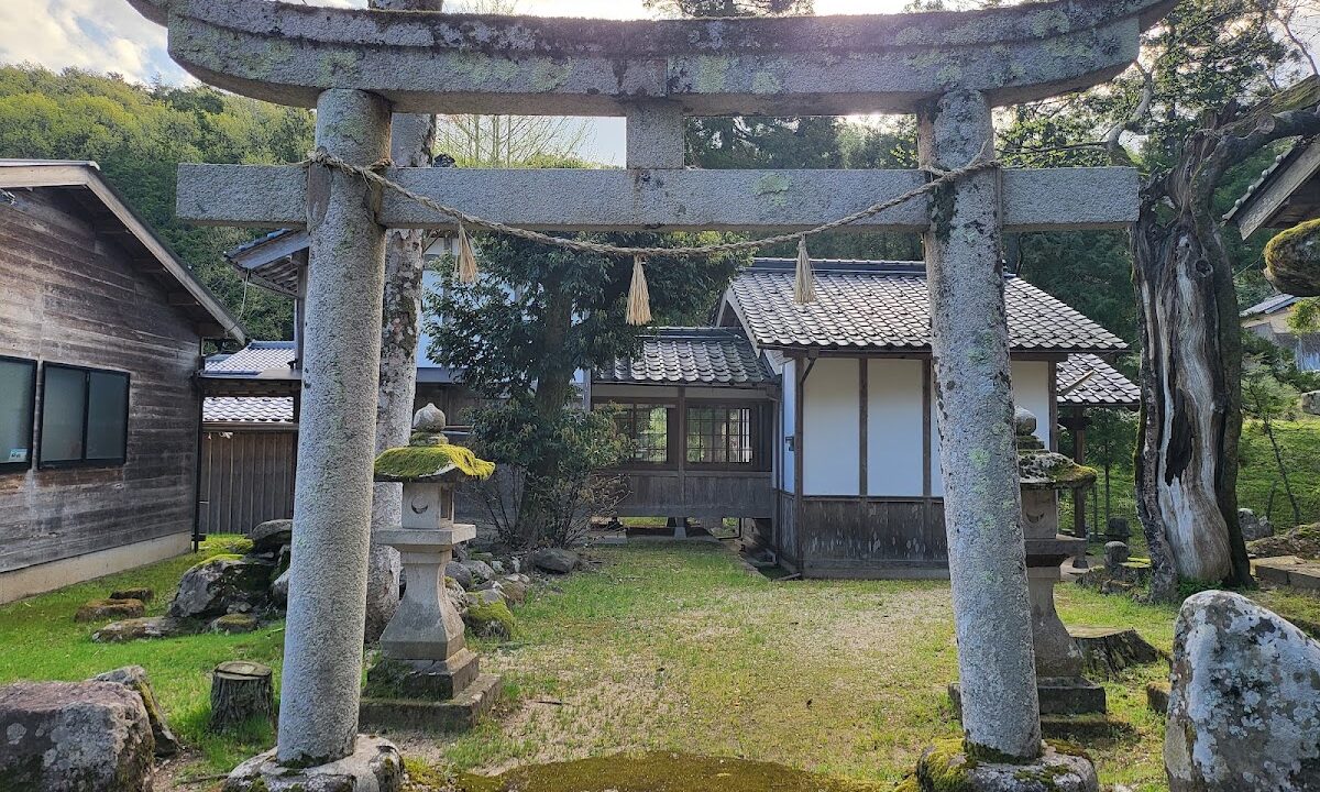 Omori Tsubakihara Shrine (Kyoto Prefecture)